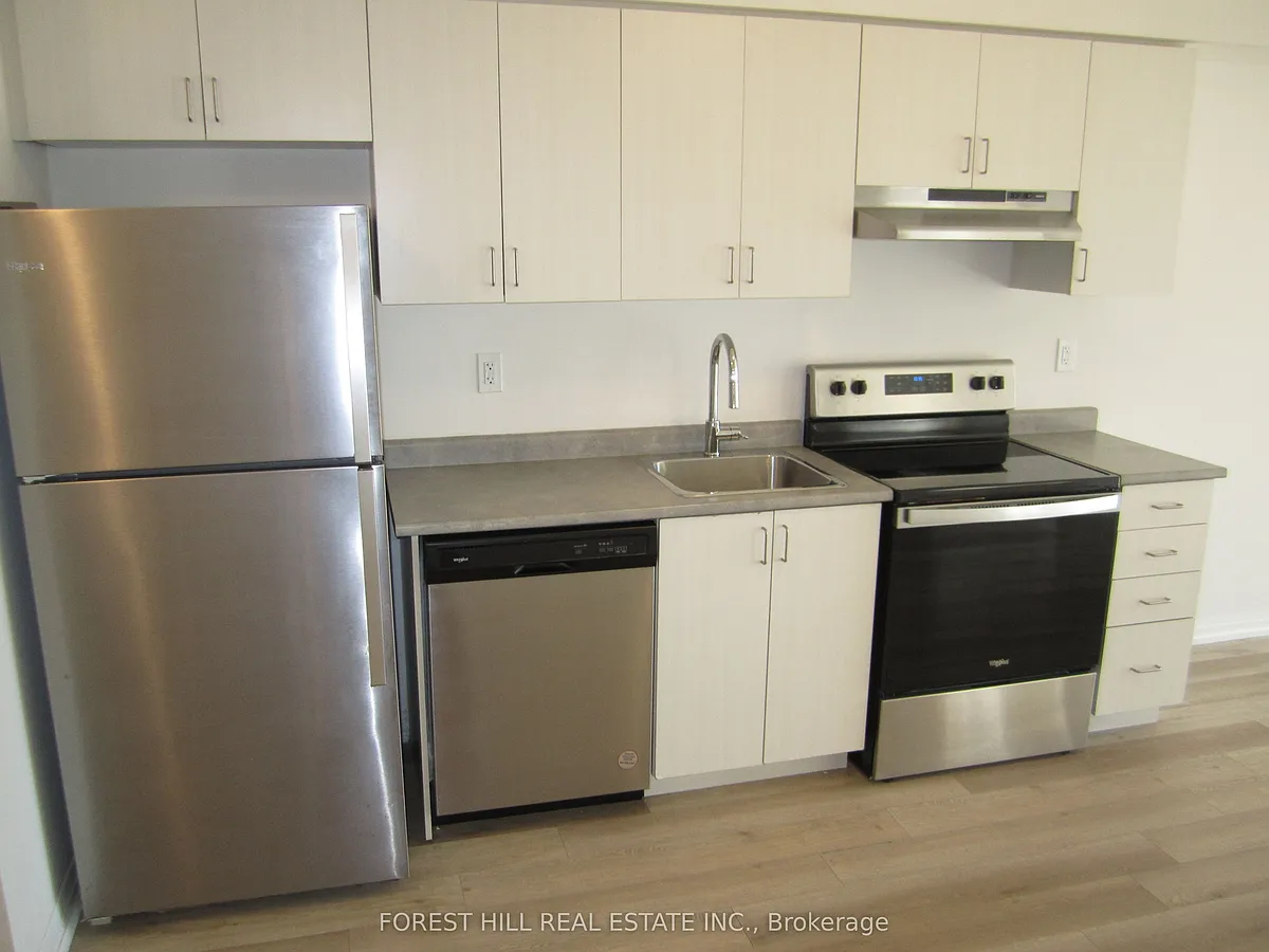 Photo 2 of 11 - 8010 Kipling Ave #311 - Vaughan, ON Building Photo - 8010 Kipling Ave #311