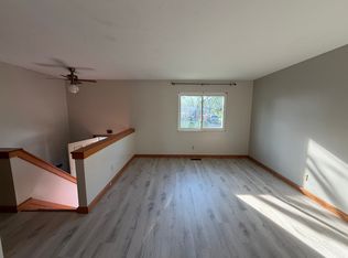 1588 Fall Brook Rd, Columbus, OH 43223