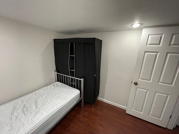 5th image of 830 S Ada St