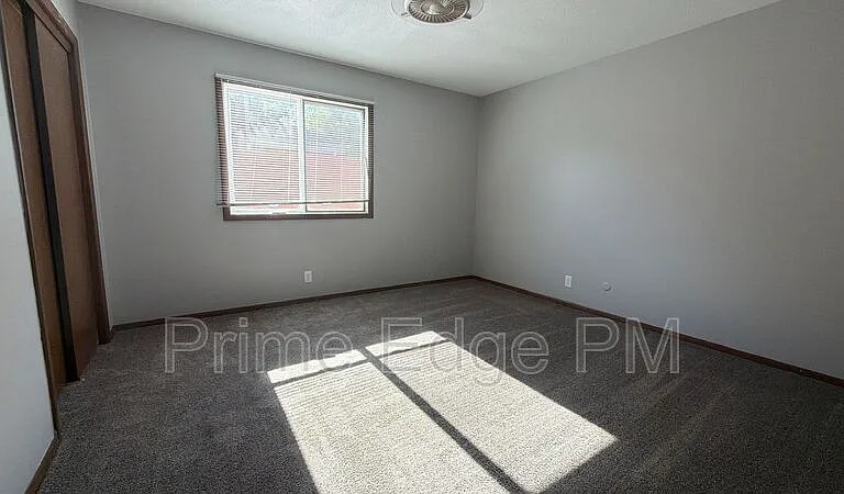 4520 Calvert St #2 — Photo 10