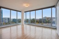 33rd Ave-S0111-006.jpg