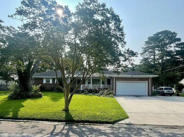 524 Hannibal St, Virginia Beach, VA 23452