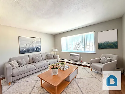 Floor plan 318