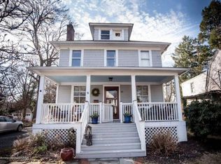 89 Pinckney Rd, Red Bank, NJ 07701