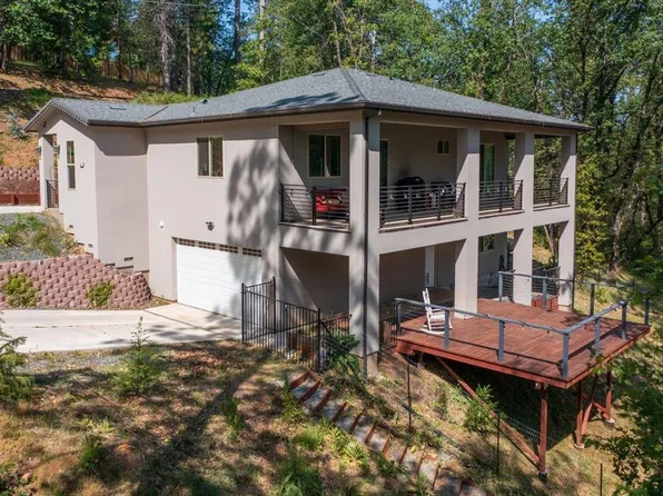 559 Greenwood Dr, Meadow Vista, CA 95722