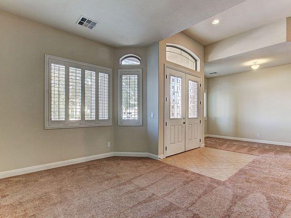 5th image of 2157 Horse Prairie Dr