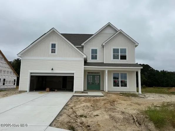 906 Wild Azalea Way, Hubert, NC 28539