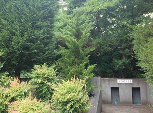 1827 5th Ave W, Seattle, WA 98119