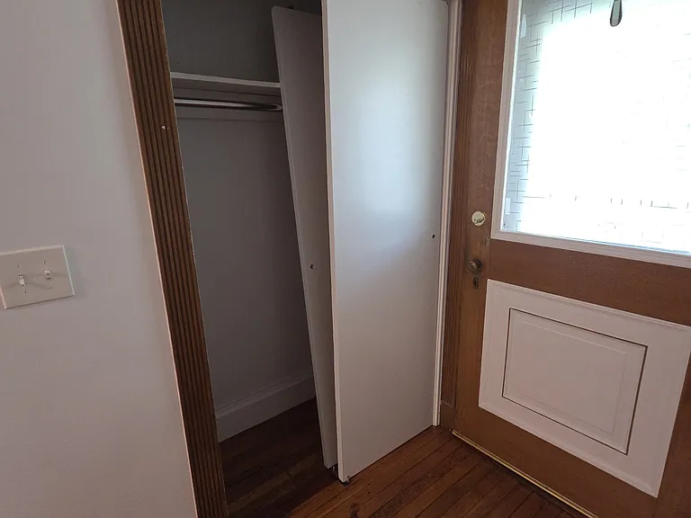 68 Hoyle St #6 — Photo 7
