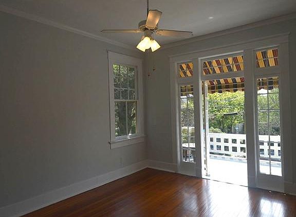 4th image of 3515 Camp St #1/2