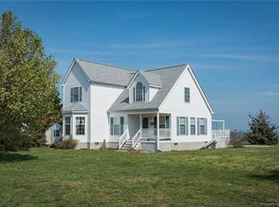 213 Potomac Dr, Heathsville, VA 22473