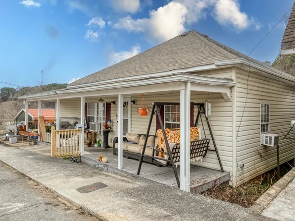 115 Highland St, Copperhill, TN 37317