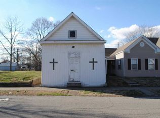 1111 Chartres St, New Albany, IN 47150