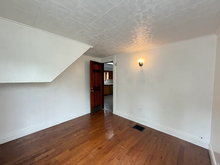 1080 Elmwood Ave #1 — Photo 29