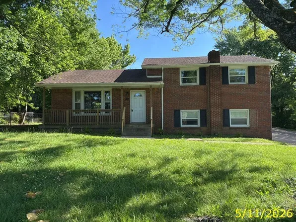 310 Rue Le Mans Dr, Clarksville, TN 37042