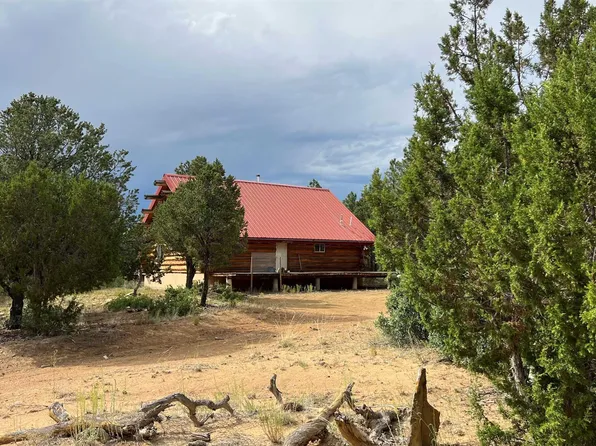 56 Lasso Ln, Pie Town, NM 87827