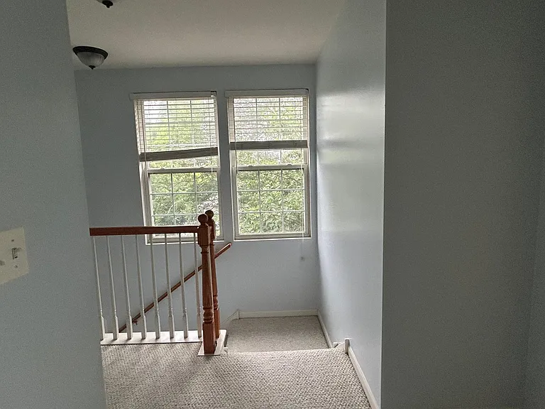 506 Conservatory Ln — Photo 10