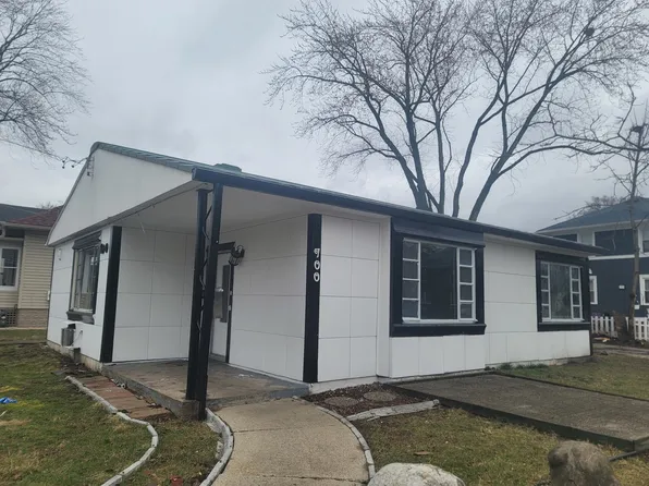 700 George Ave, Aurora, IL 60505