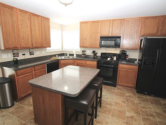 5th image of 1948 Sebastian Dr