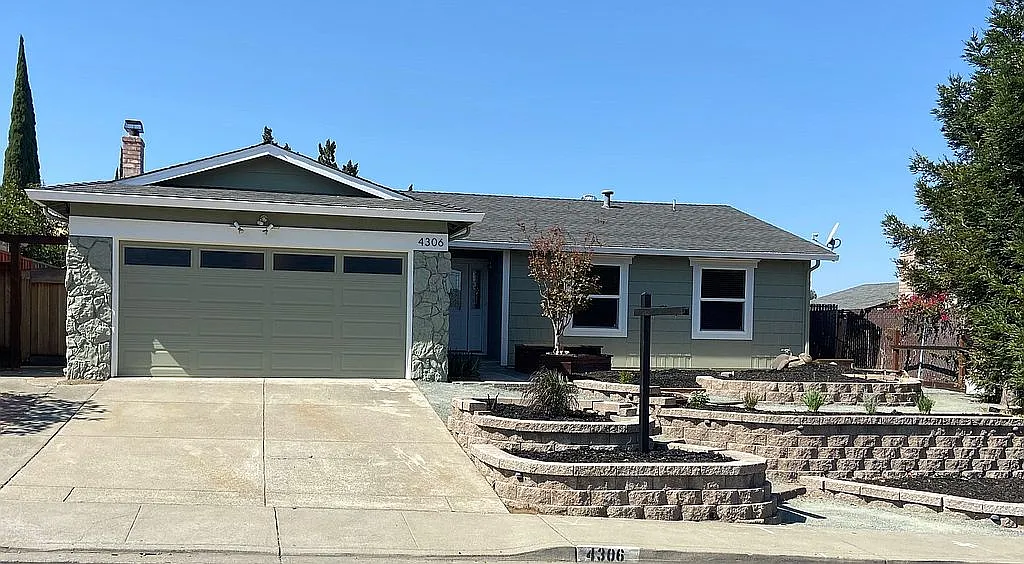 4306 San Miguel Cir photo 1