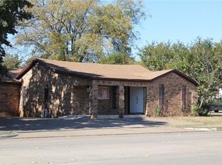 2207 N Beach St, Haltom City, TX 76111