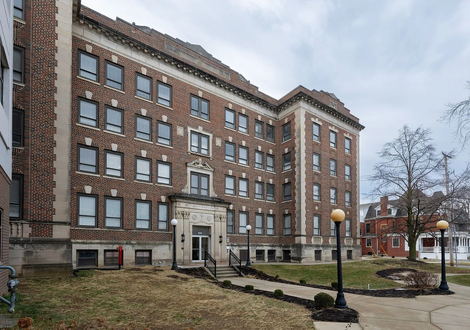 St Joseph Apartments — Photo 1