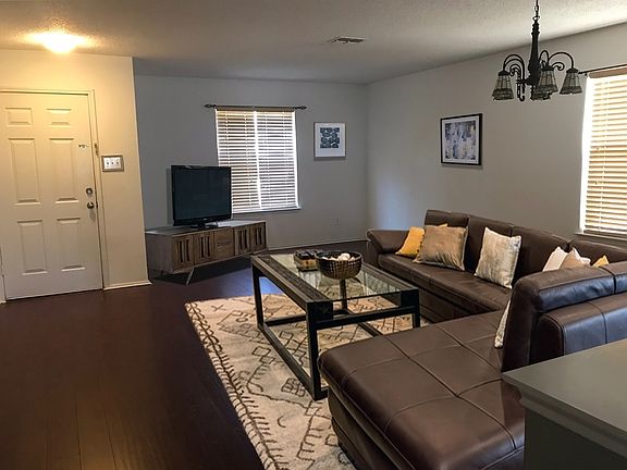 2nd image of 3820 Bandera Ranch Rd