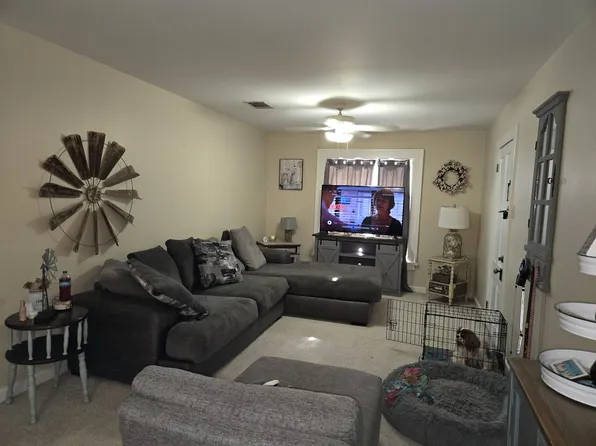 316 E 7th St, Georgetown, TX 78626