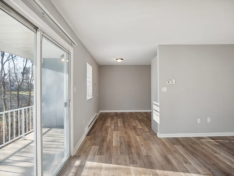 Explore the modern elegance of Hamilton Estates Apartments, showcasing spacious layouts and beautiful natural light. This inviting living space is perfect for your next chapter. Schedule a tour today and find your ideal home!