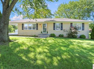 151 Glendale Dr, Cadiz, KY 42211