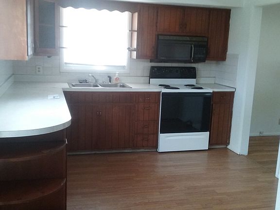 4th image of 4617 Elmhurst Dr