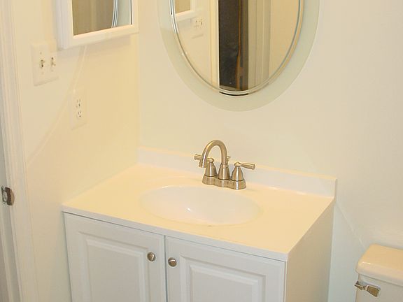 new upstairs hall bath
