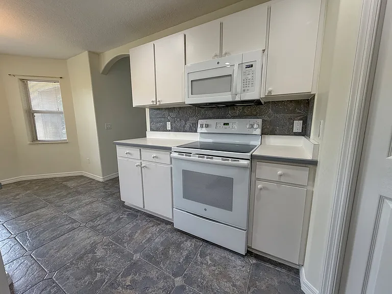5 Lewisdale Pl — Photo 6