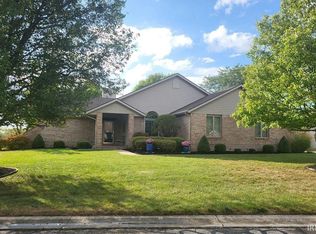 2109 N Carrolton Dr, Muncie, IN 47304