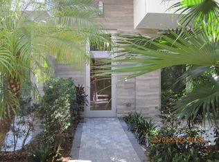 4033 NW 17th Way, Boca Raton, FL 33431