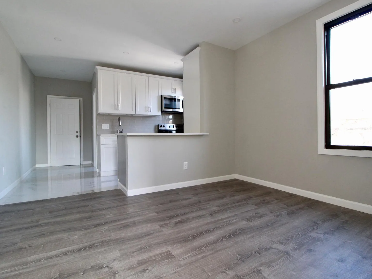 1 bed, $2,795 — Photo 4