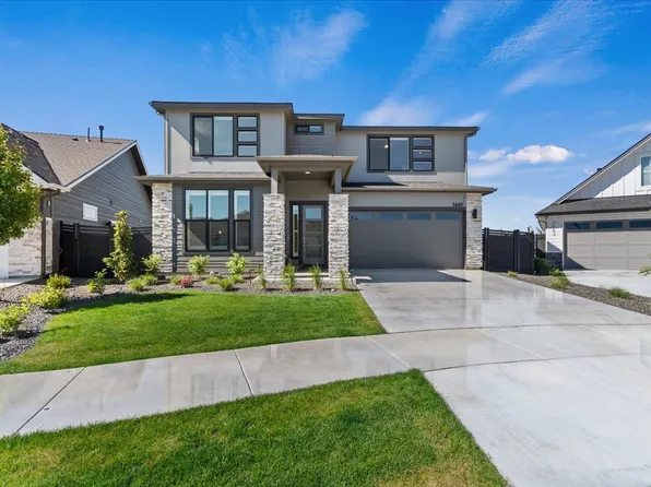 7649 W Whisper Ridge Dr, Meridian, ID 83646