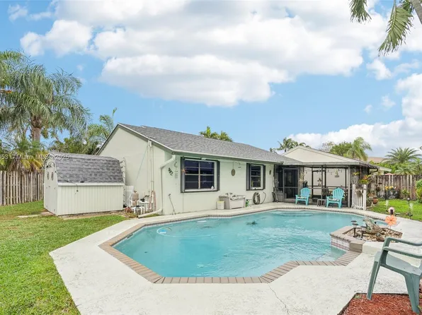 13780 Newport Mnr, Davie, FL 33325