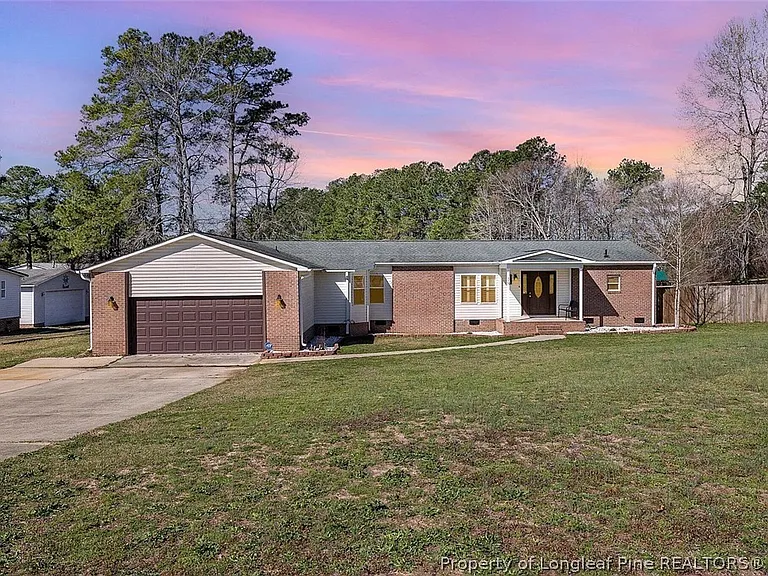 18 Five Ponds Dr — Photo 1