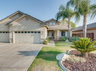 3011 Willow Basin Ln, Bakersfield, CA 93313