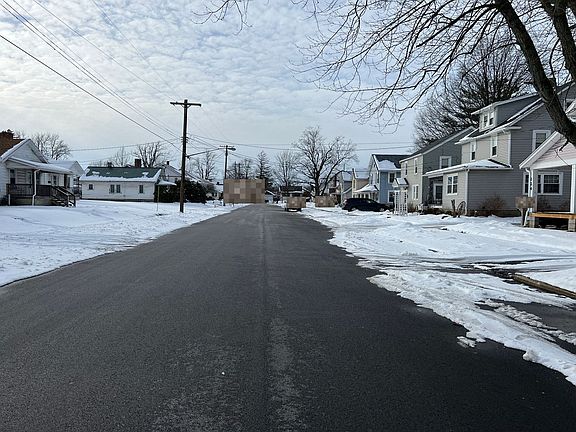 4th image of 115 Gibson Ave