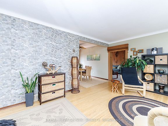 4th image of 16 Rosemore Rd