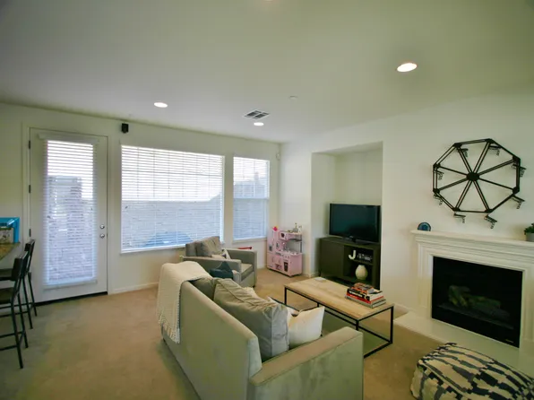 36 Rowe Ranch Dr, Novato, CA 94949