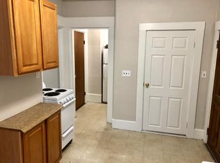 13 Nonantum Pl, Newton, MA 02458