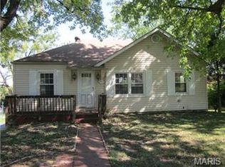 9927 Saint Martha Ln, Saint Ann, MO 63074