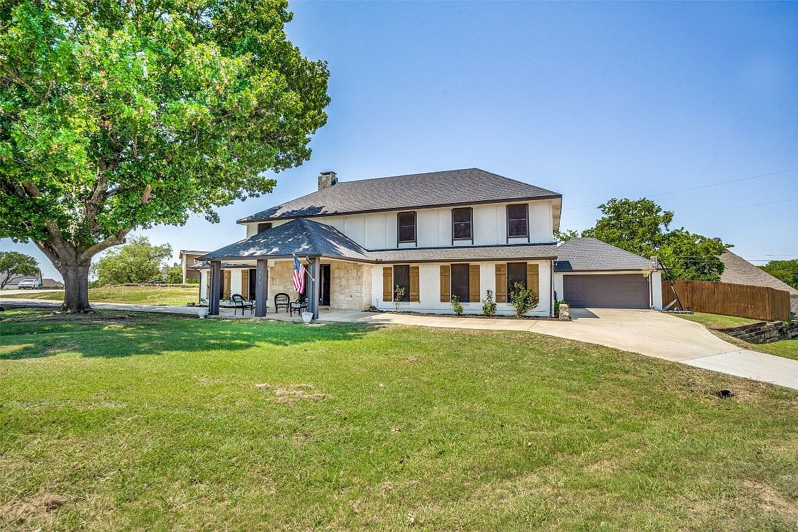 331 Parkwood Dr, Lakewood Village, TX 75068 MLS 20385963 Zillow