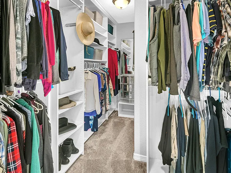 472 Tahoe Dr — Photo 15