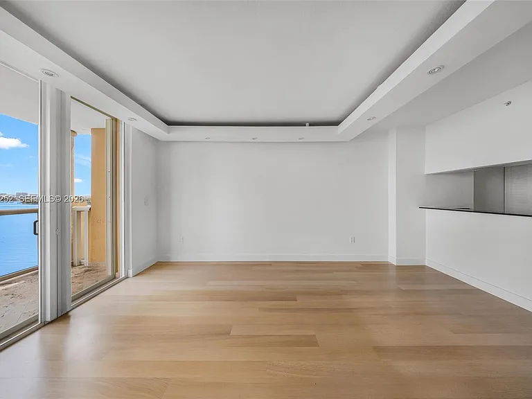 1625 Kennedy Cswy #1004D — Photo 3