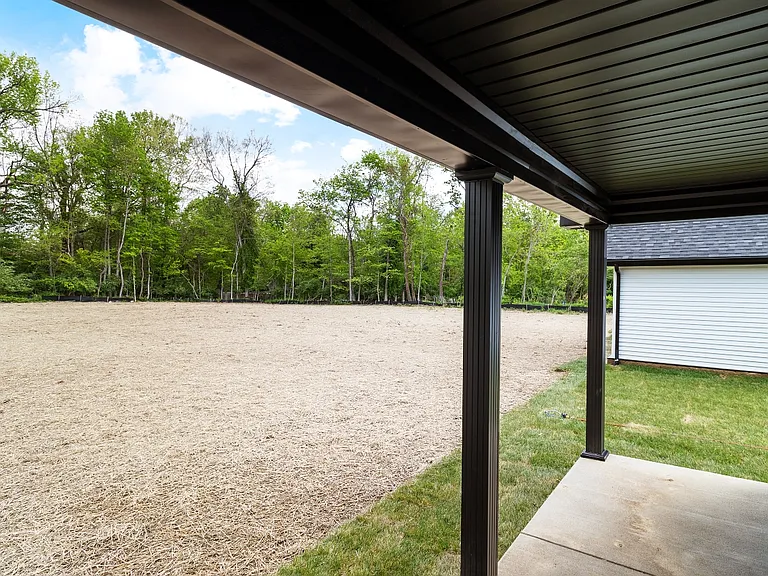 12407 Hiawatha Ave — Photo 31