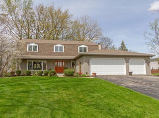 1131 Lexington Ln, Batavia, IL